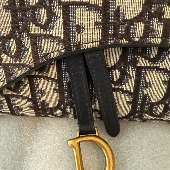 SOLD 🎉 Blue Christian Dior Oblique Jacquard Saddle Pouch with Chain WOC - Picture 5 of 14